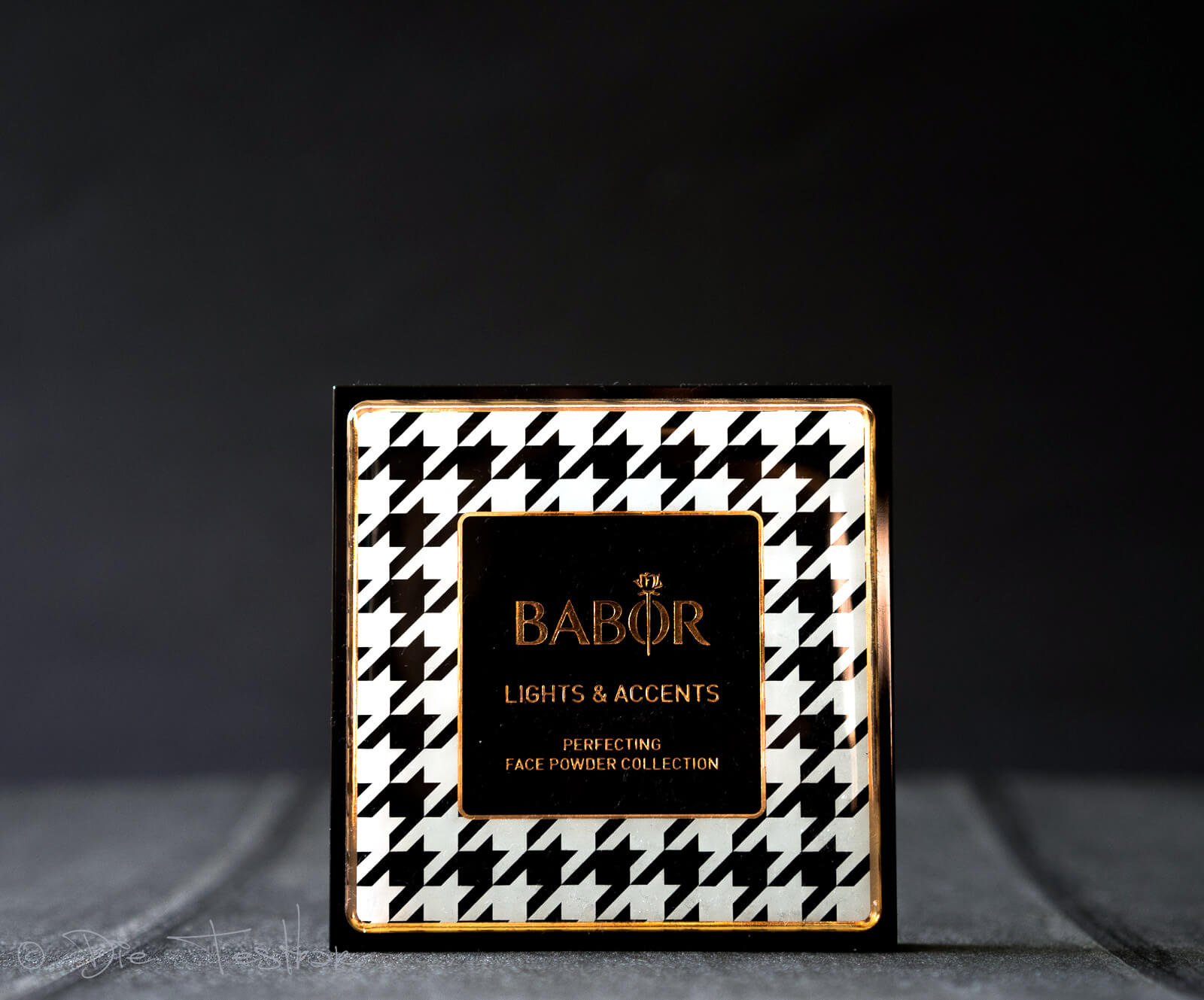 BABOR Lights & Accents Perfecting Face Powder Collection