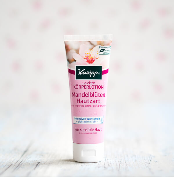 KNEIPP GMBH MANDELBLÜTEN HAUTZART LEICHTE KÖRPERLOTION