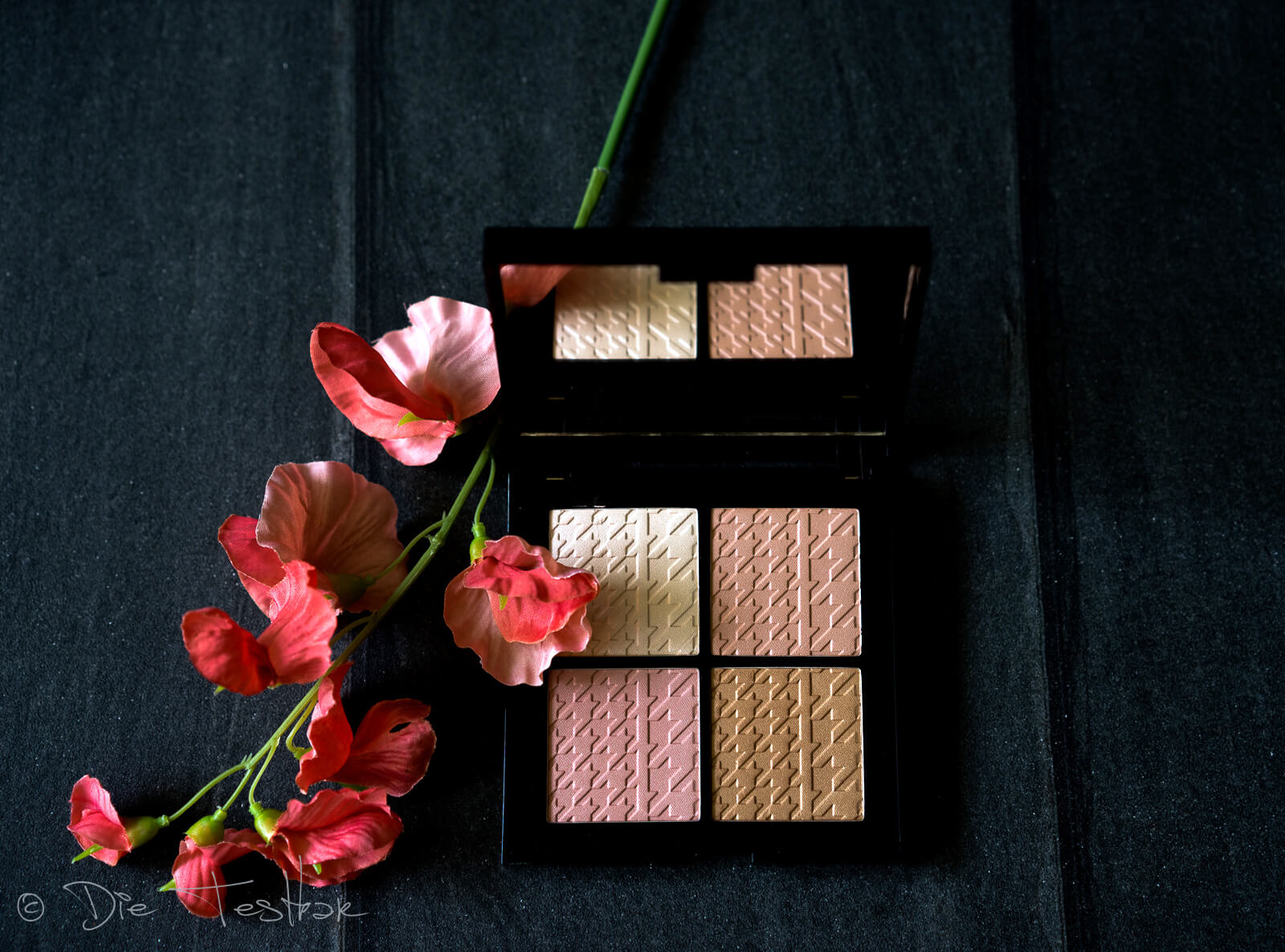 BABOR Lights & Accents Perfecting Face Powder Collection