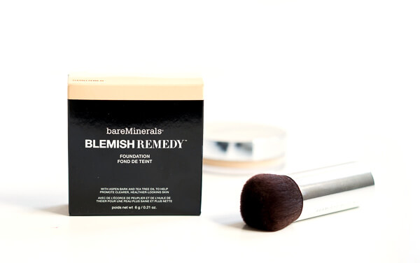 Blemish Remedy Foundation von BareMinerals