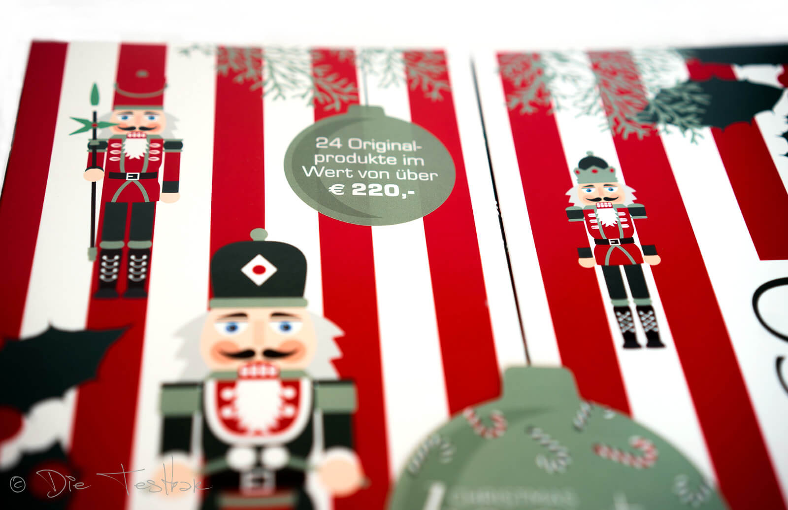 Gewinnspiel beendet - 2 x 1 Limitierter Beauty Adventskalender 2024 von Artdeco zu gewinnen 3