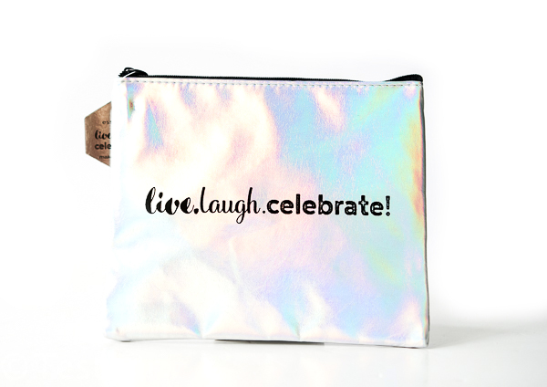 Essence - live.laugh.celebrate make-up bag