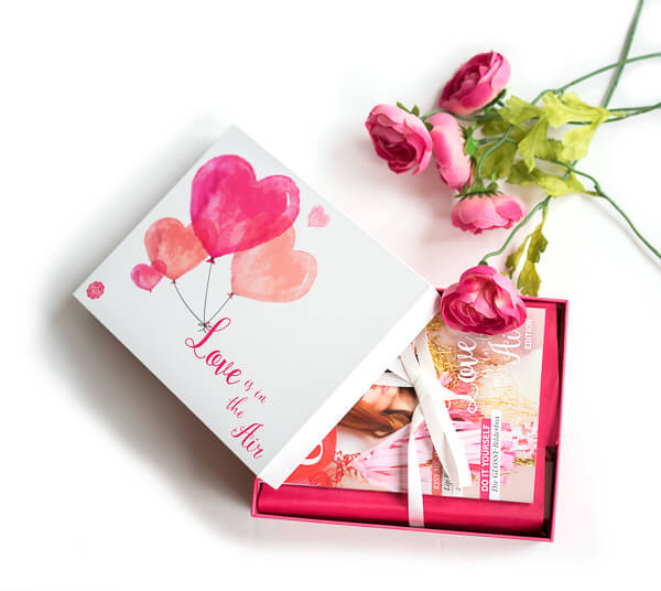 GLOSSYBOX Februar 2016 - Love is in the Air Edition