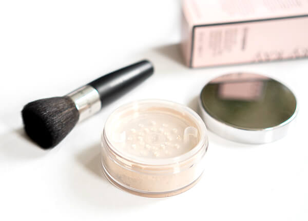 Mary Kay® Mineral Powder Foundation