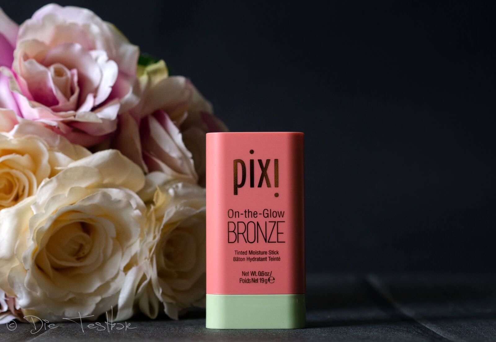 Für einen wunderschönes Make-up - Grundierungen, Concealer, Bronzer, Rouge, Lipcolors und Lidschatten von Pixi 26