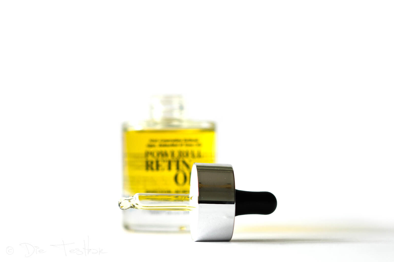 Powerful Retin Oil von Instytutum - Das reichhaltige goldene Öl mit Retinol