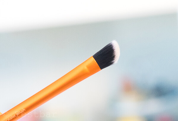 Real Techniques - Concealer Brush