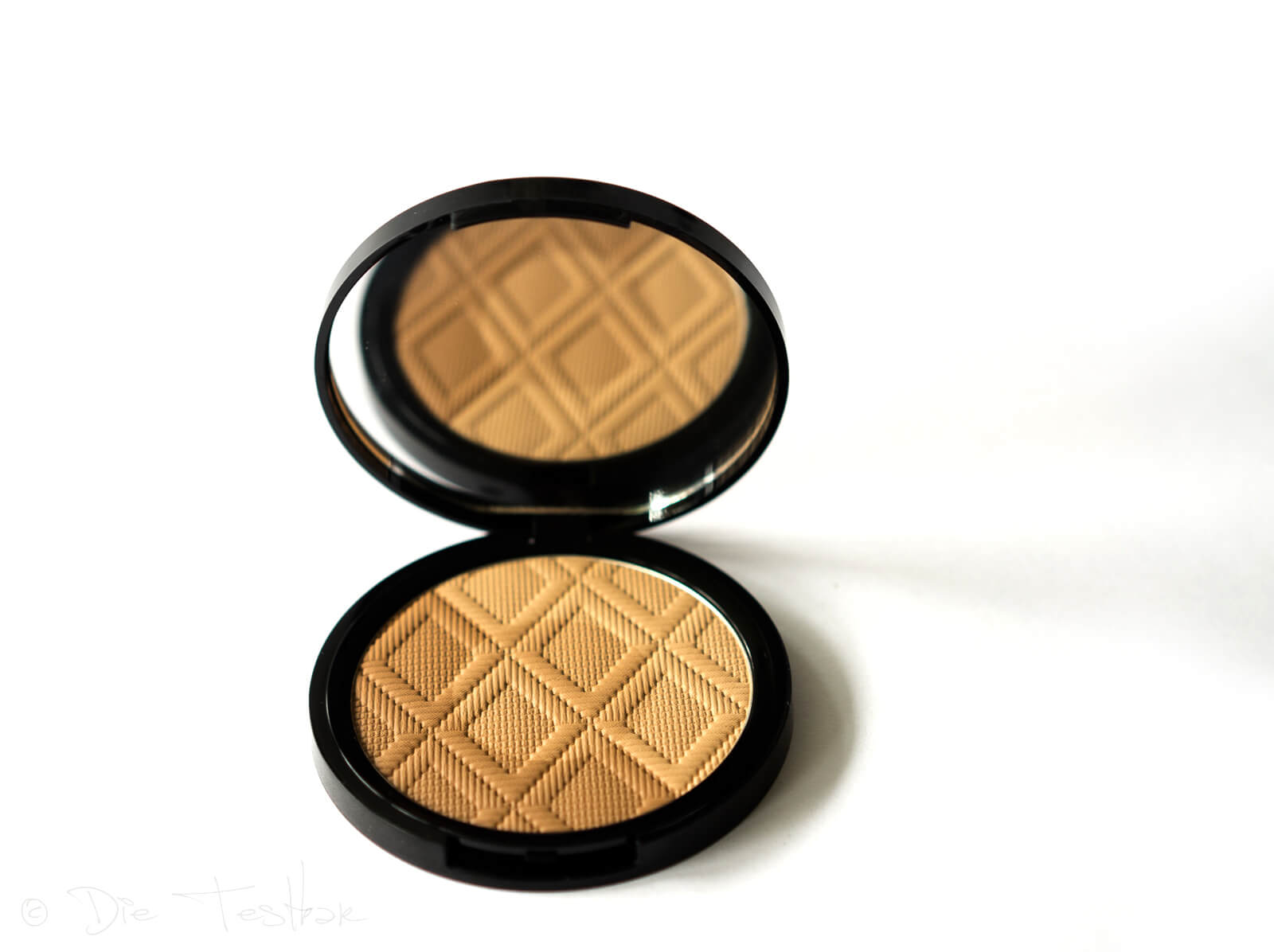 All Seasons Bronzing Powder von Artdeco 