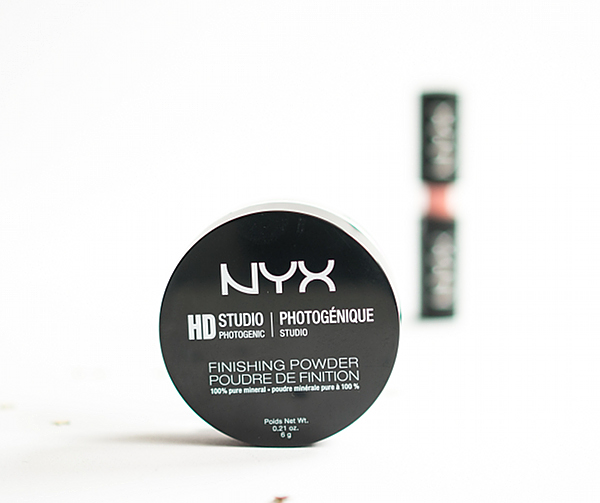 HD Studio Photogenic Finishing Powder