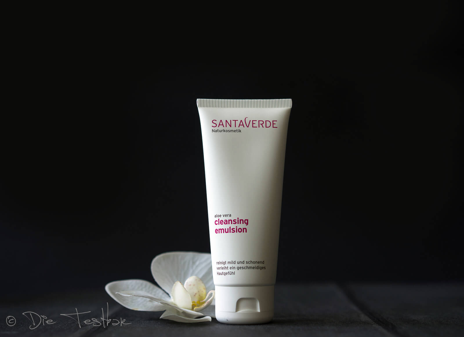 Altbewährte Reinigung und Pflege und wirksame Neuheiten - Gesichtspflege mit Kollagen und Probiotika von Santaverde 2