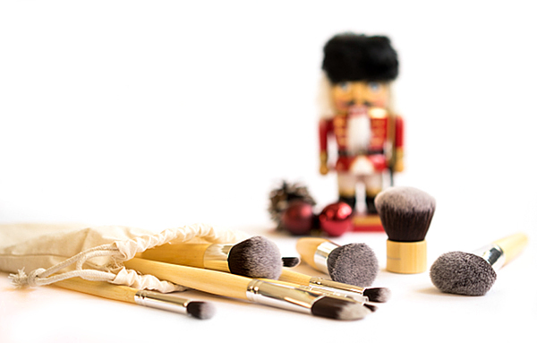 11 Professionelle Bambus Kosmetikpinsel von Lenka-Kosmetik