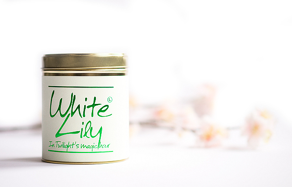 Lily Flame Duftkerzen im Glas - White Lily Parfumkerze