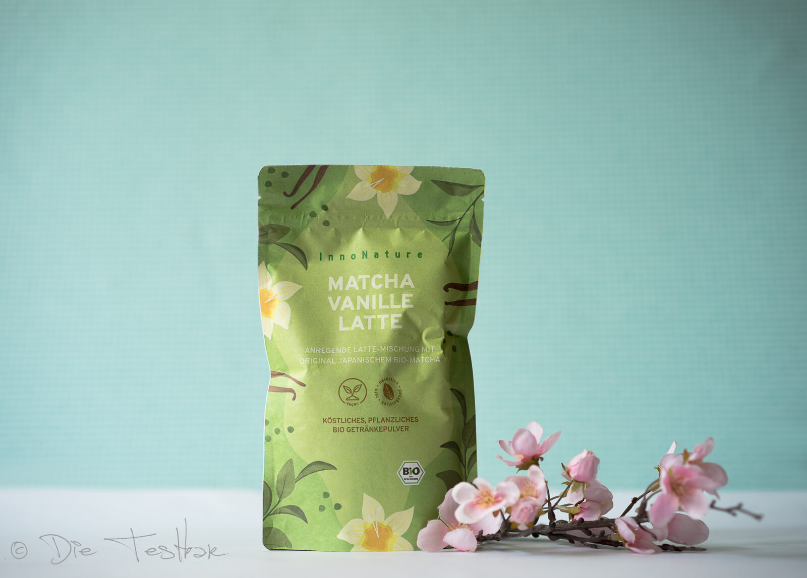 Bio Matcha Vanille Latte von InnoNature