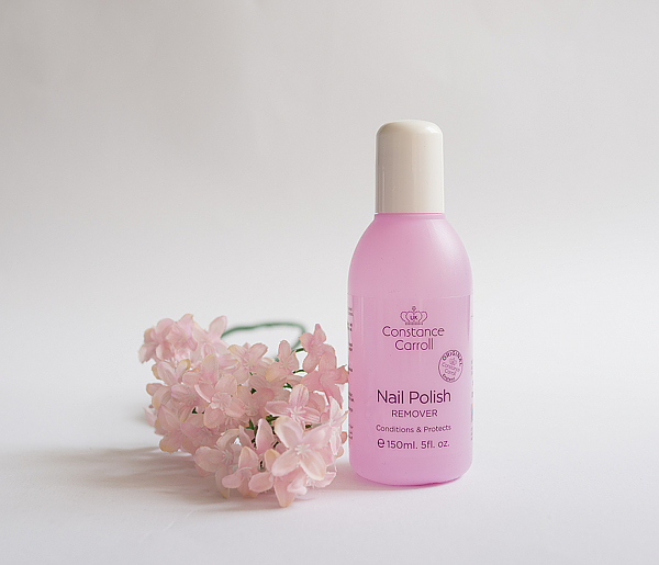 Natürlich schön mit der Fairy-Box - Constance Carroll Nail Polish Remover