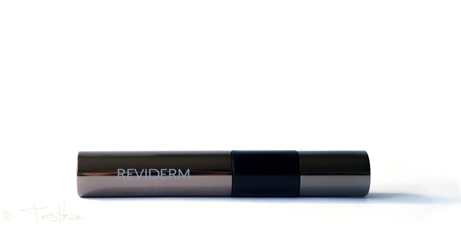 Secret Foundation von Reviderm 1