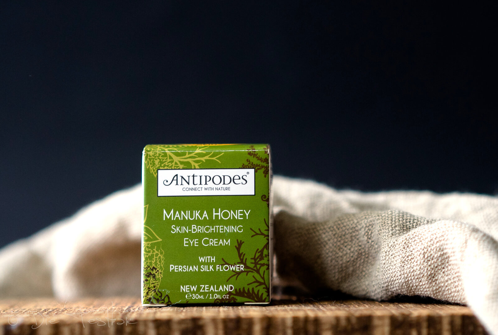 Antipodes Manuka Honey Eye Cream bei Blanda Beauty