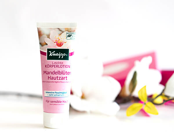 KNEIPP GMBH MANDELBLÜTEN HAUTZART LEICHTE KÖRPERLOTION