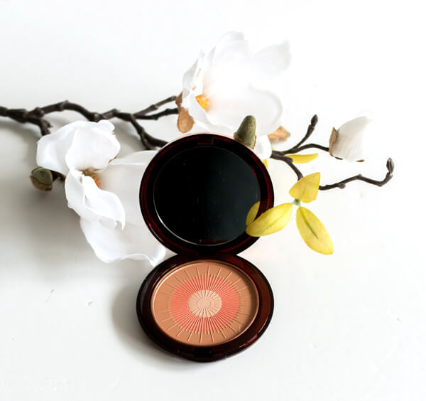 SUN BLUSHER Dreifarbiger Blusher mit dezentem Schimmer