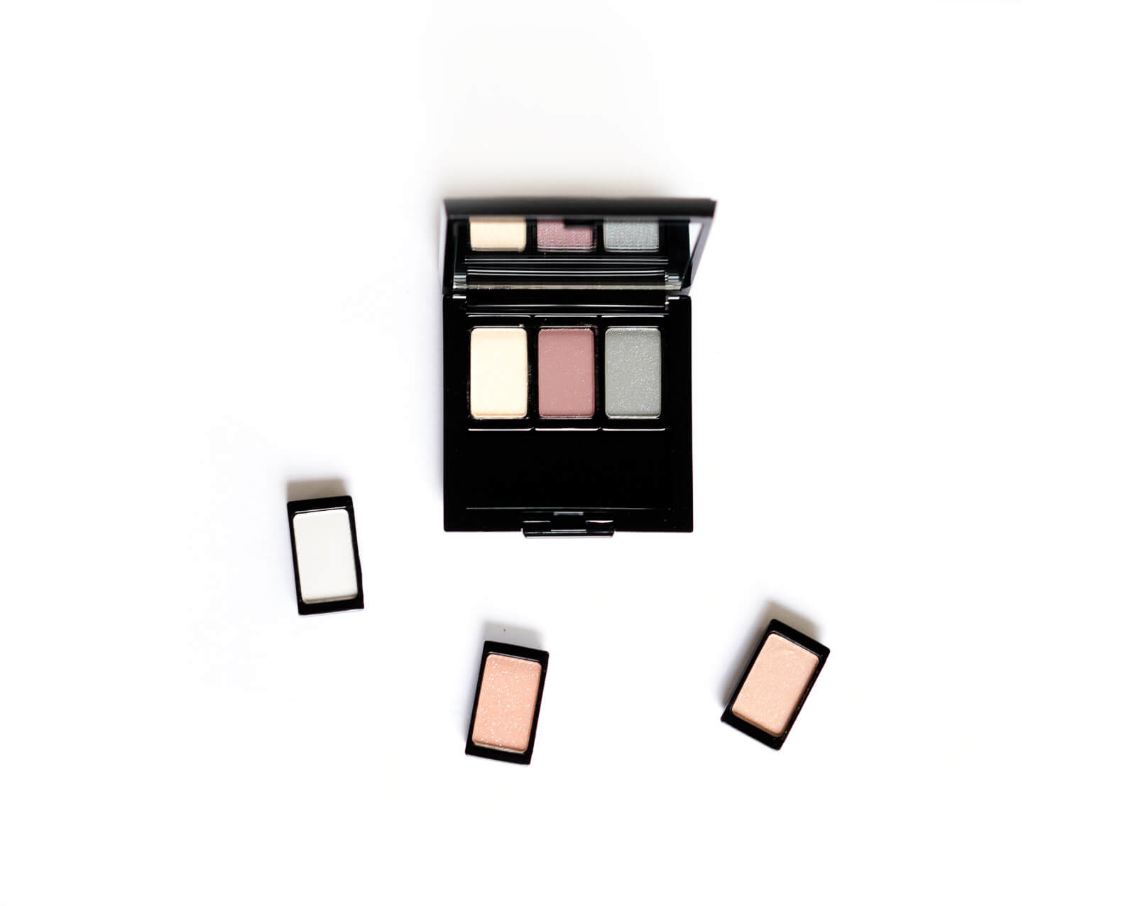 Dress up in silver and gold - Glamour-Kollektion von Artdeco 54