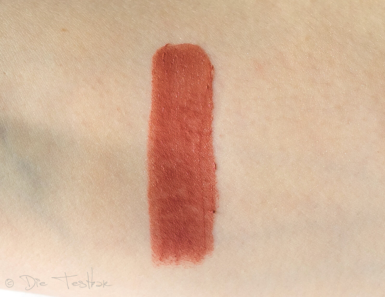 Lippenstift von LONI BAUR