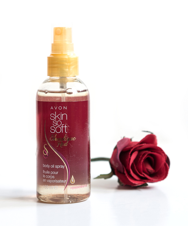 AVON skin so soft Skindisiac Red Körperöl-Spray mit Passionsfruchtöl