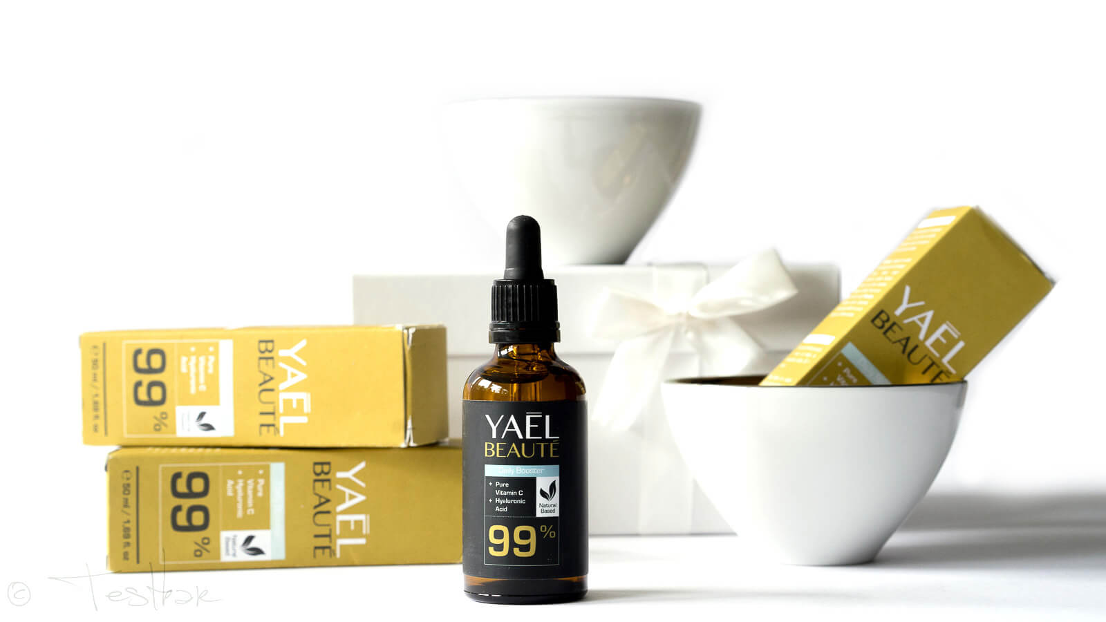 Vitamin C & Hyaluron Serum von Yaél Beauté