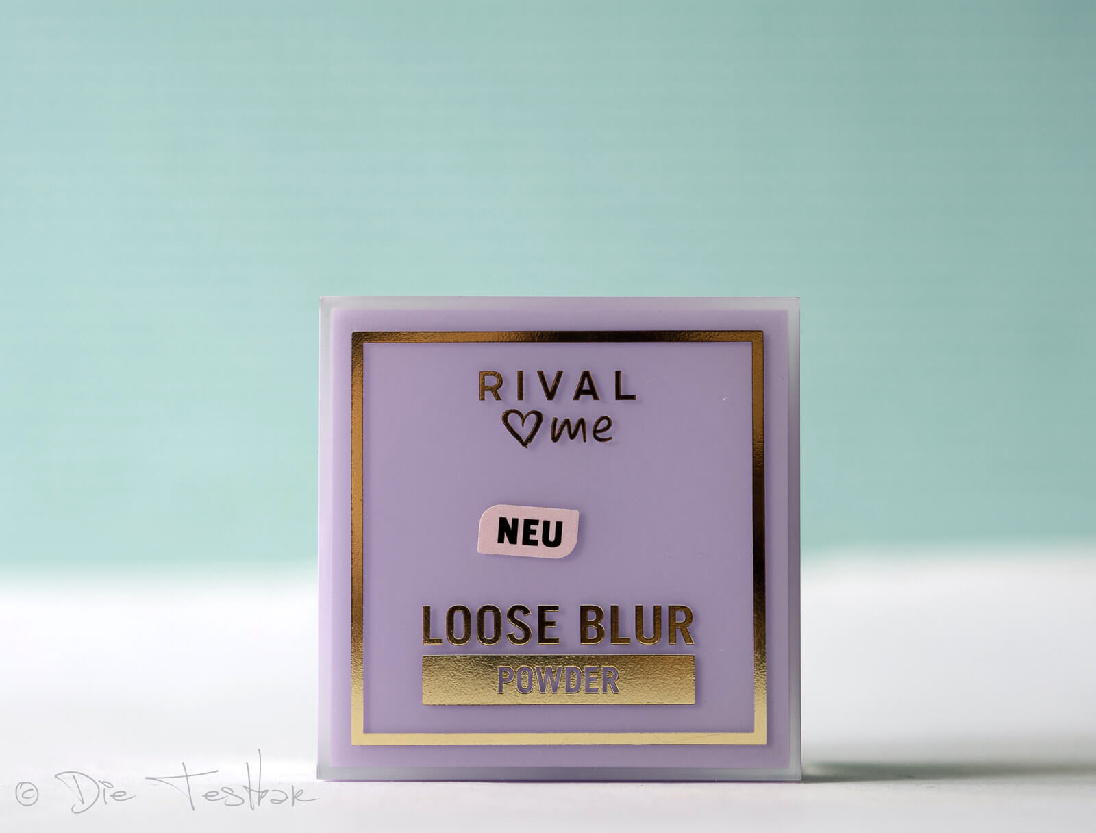 Loose Blur Powder von RIVAL loves me