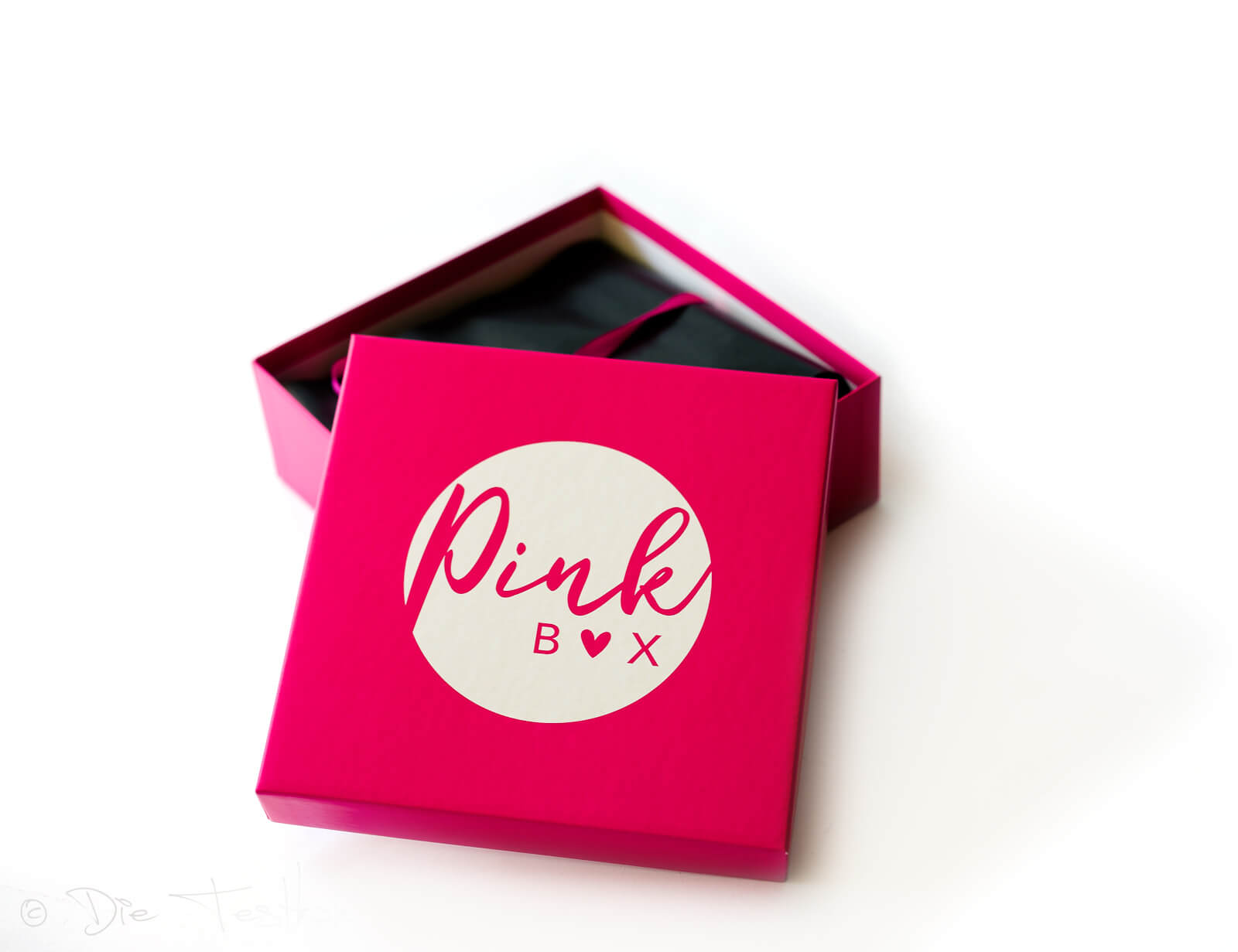 DIE PINK BOX im April 2020 – Pink Box 8. Geburtstag 2020