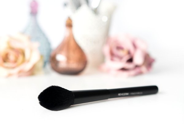 Powder Brush von Reviderm