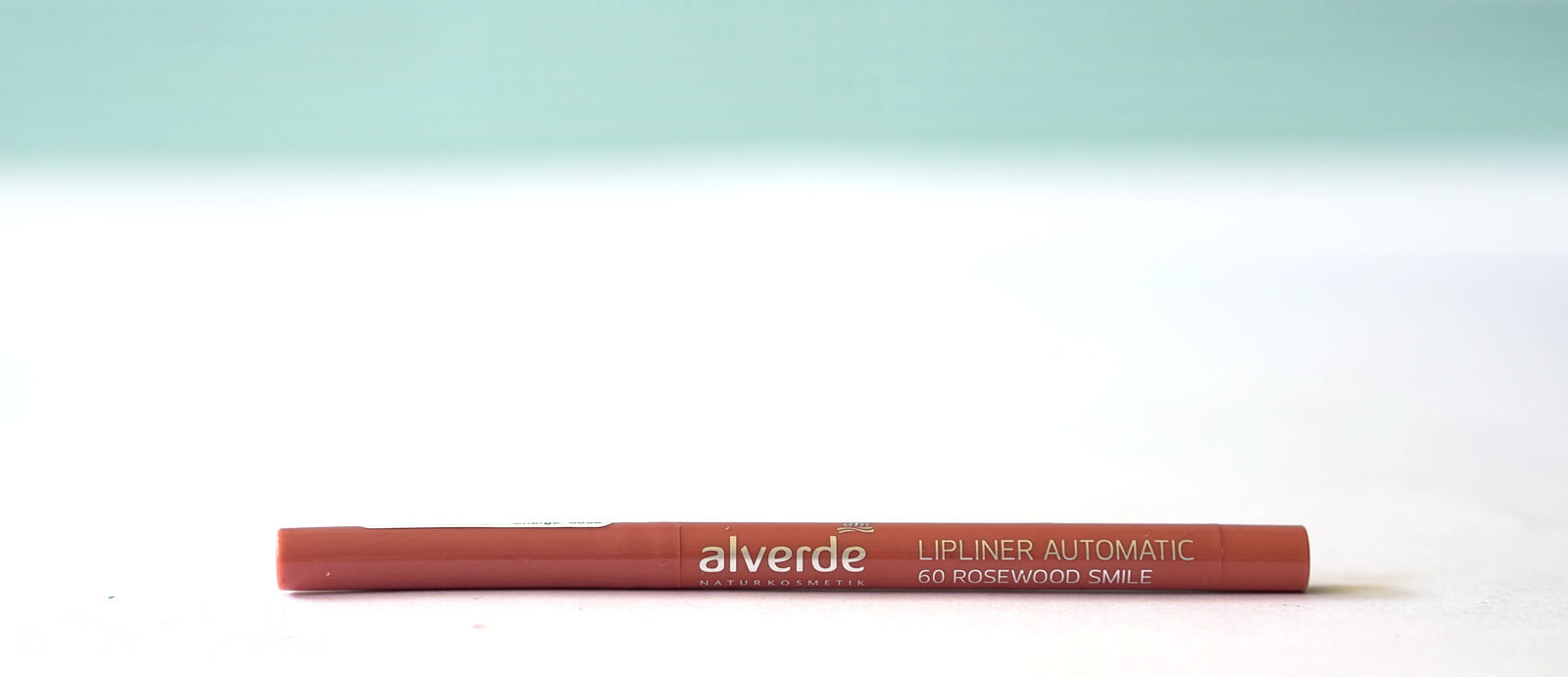 alverde Naturkosmetik - Matt Lipstick, Automatic Lipline