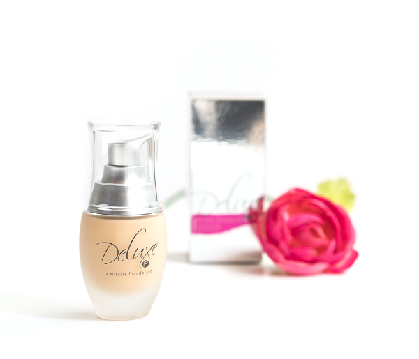Deluxe Miracle Foundation
