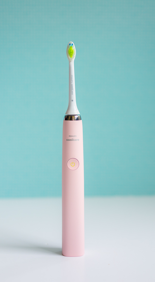 Elektrische Schallzahnbürste SONICARE DiamondClean von Philips - PINK EDITION im Test