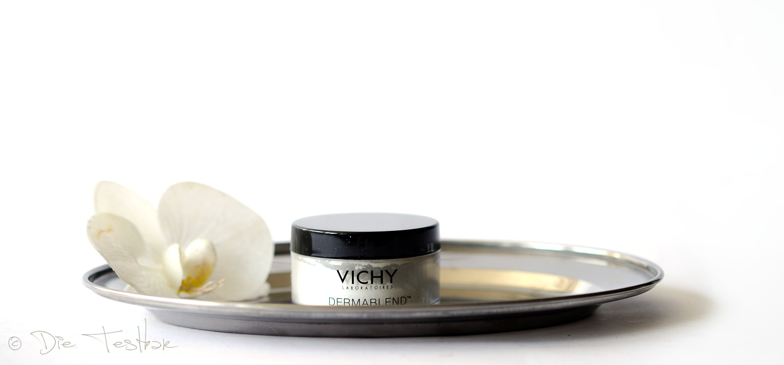 Hochwertige dekorative Kosmetik für einen schönen Teint von Vichy 23