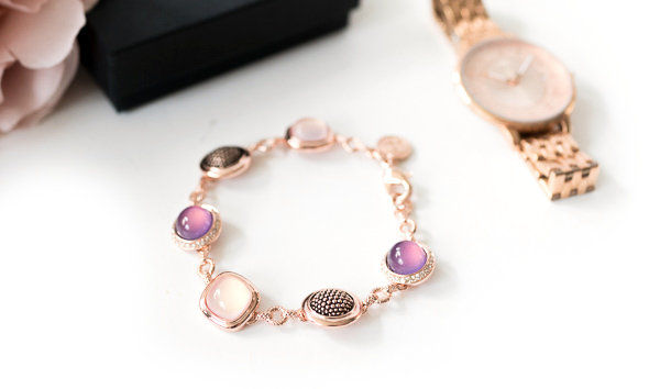 Water Lilly Rose Bracelet von Pippa & Jean