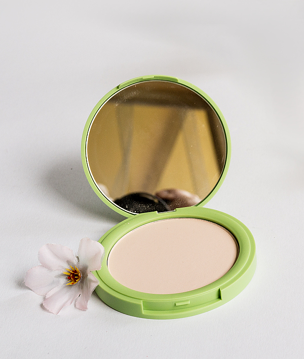  AHAVA mineral makeup care - Deadsea algae compact powder 