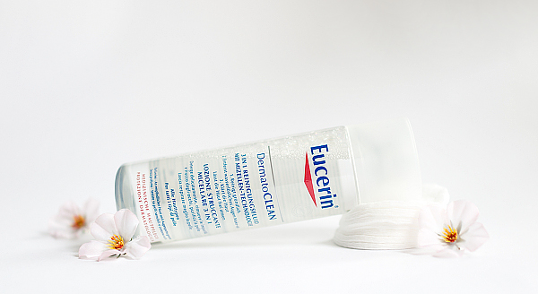 Eucerin DermatoCLEAN - 3in1 Reinigungsfluid mit Mizellen-Technologie