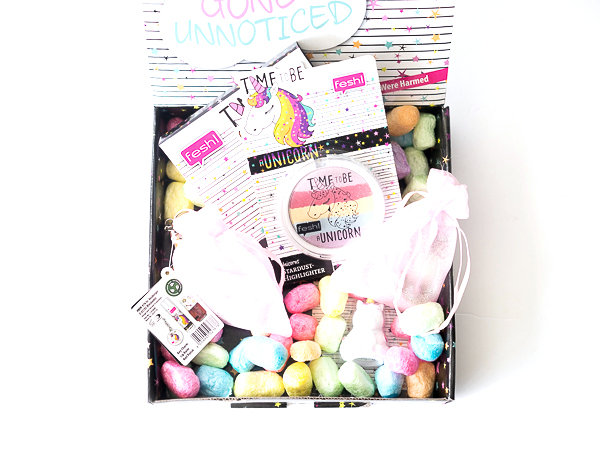 Limitierte Einhorn Beauty Box bei Douglas