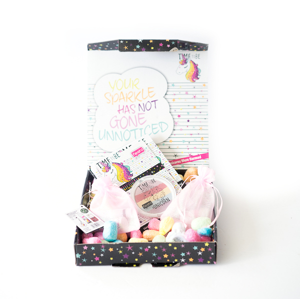 Limitierte Einhorn Beauty Box bei Douglas