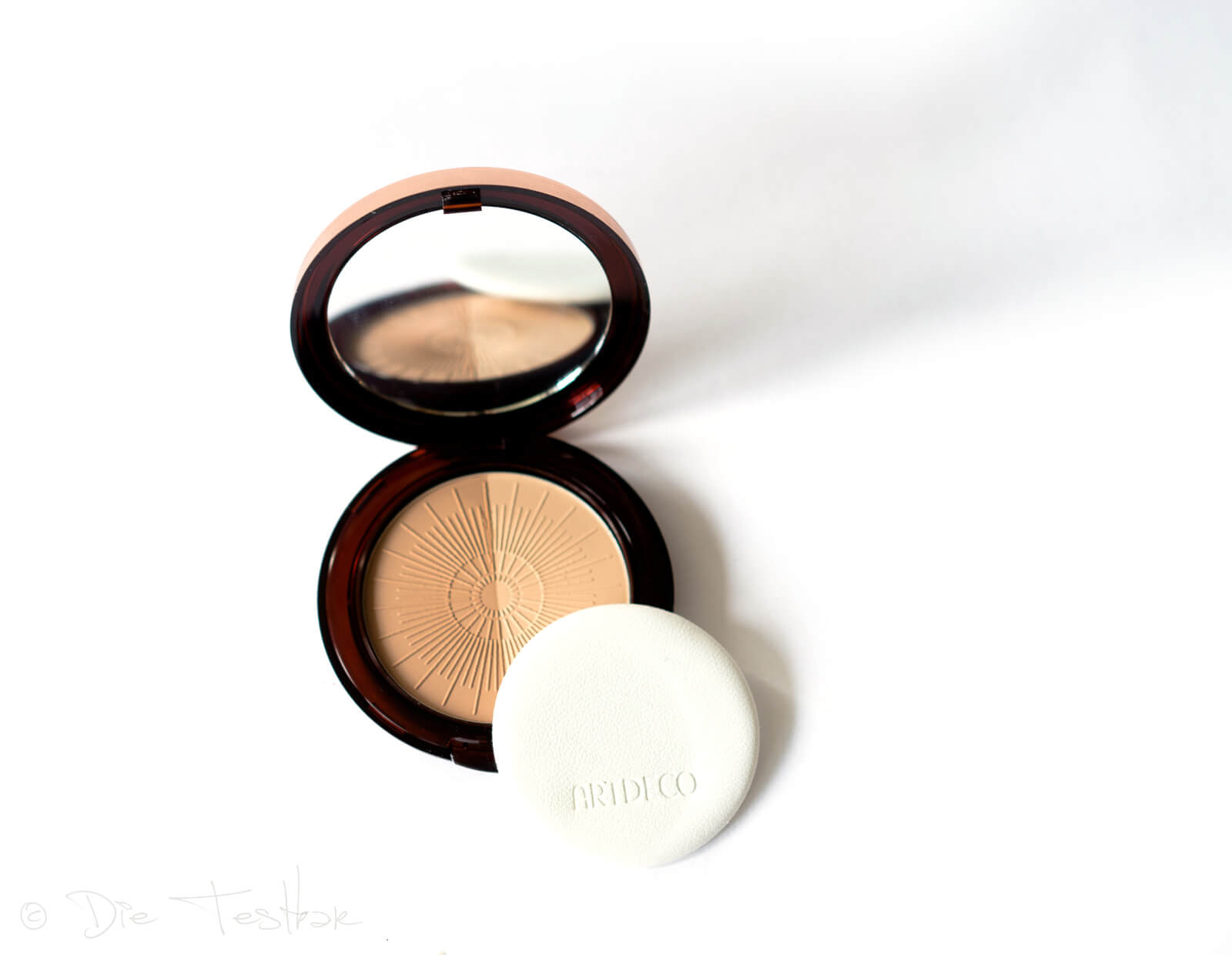 Bronzing Powder Compact long-lasting