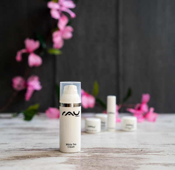 Test - Creme White Tea von Rau Cosmetics 