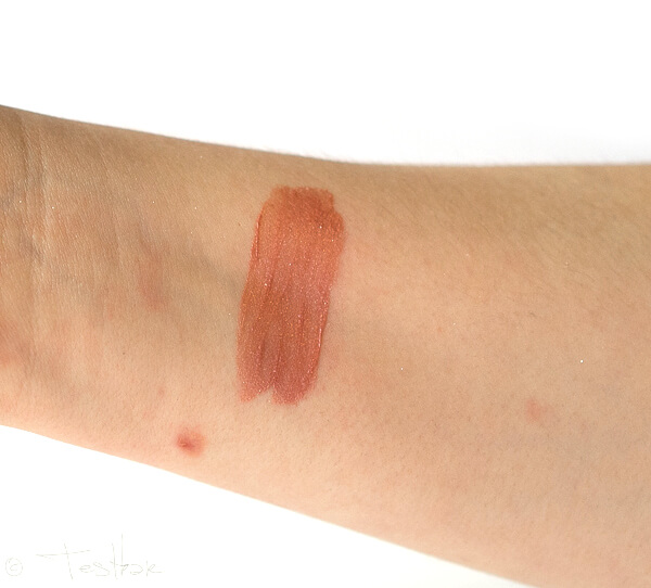 AVON mark. Liquid Lipstick Matt