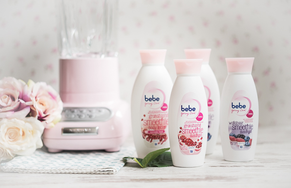 Artisan Blender von KitchenAid und bebe Smoothies zu gewinnen