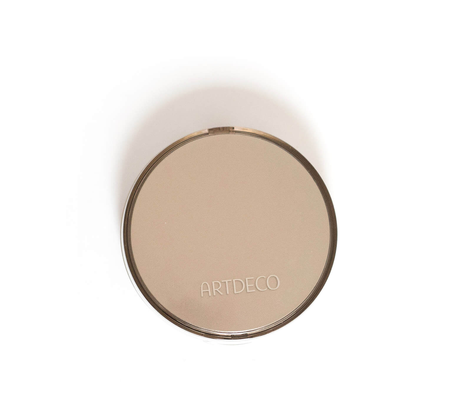 Review - Mineral Compact Powder von Artdeco 2