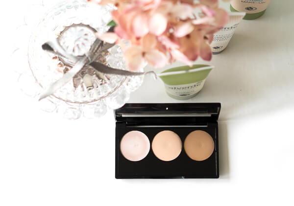 alverde NATURKOSMETIK - Professional Contouring Kit