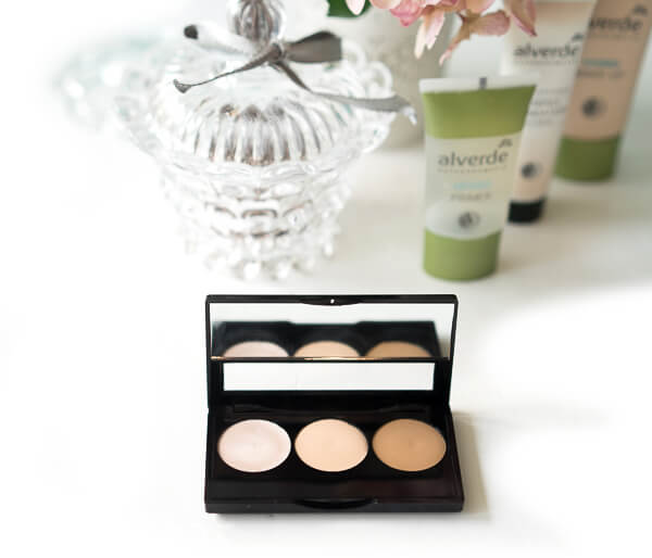 alverde NATURKOSMETIK - Professional Contouring Kit