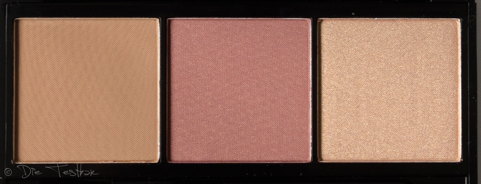 Face-, Bronze-, Blush- und Glow Paletten von Artdeco 19