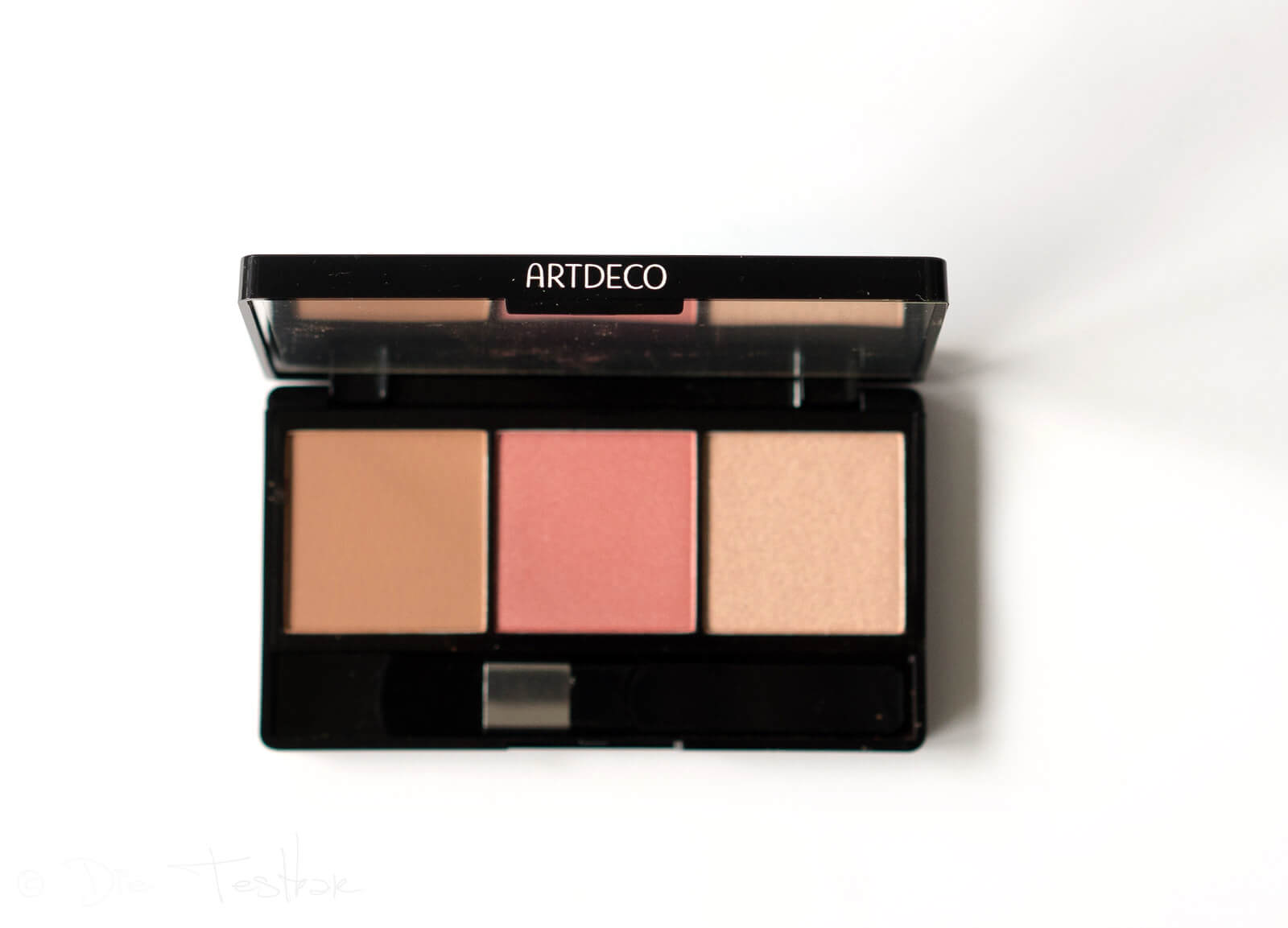 Face-, Bronze-, Blush- und Glow Paletten von Artdeco 29
