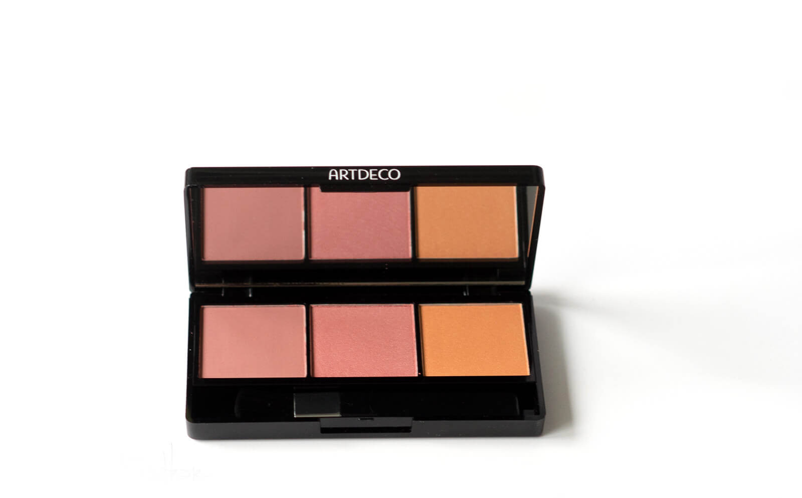 Face-, Bronze-, Blush- und Glow Paletten von Artdeco 57