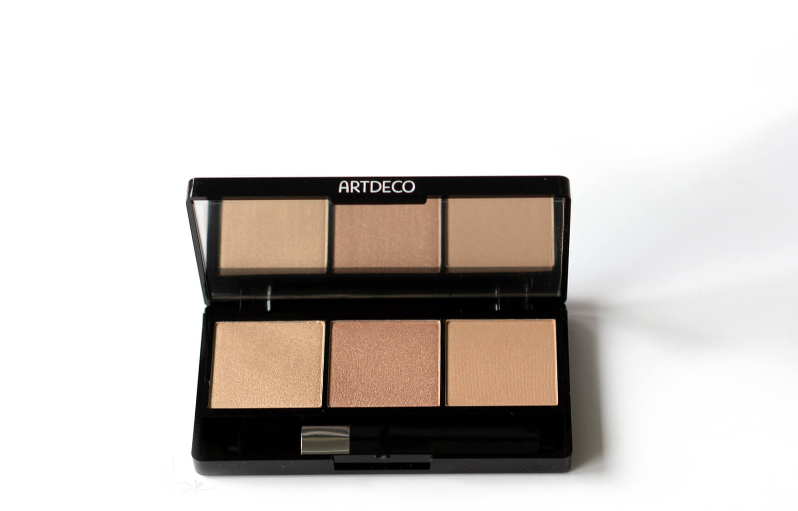 Face-, Bronze-, Blush- und Glow Paletten von Artdeco 66