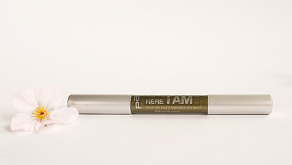 Here I am! heroic chic kajal & highlighter duo pencil - 010 stylish green